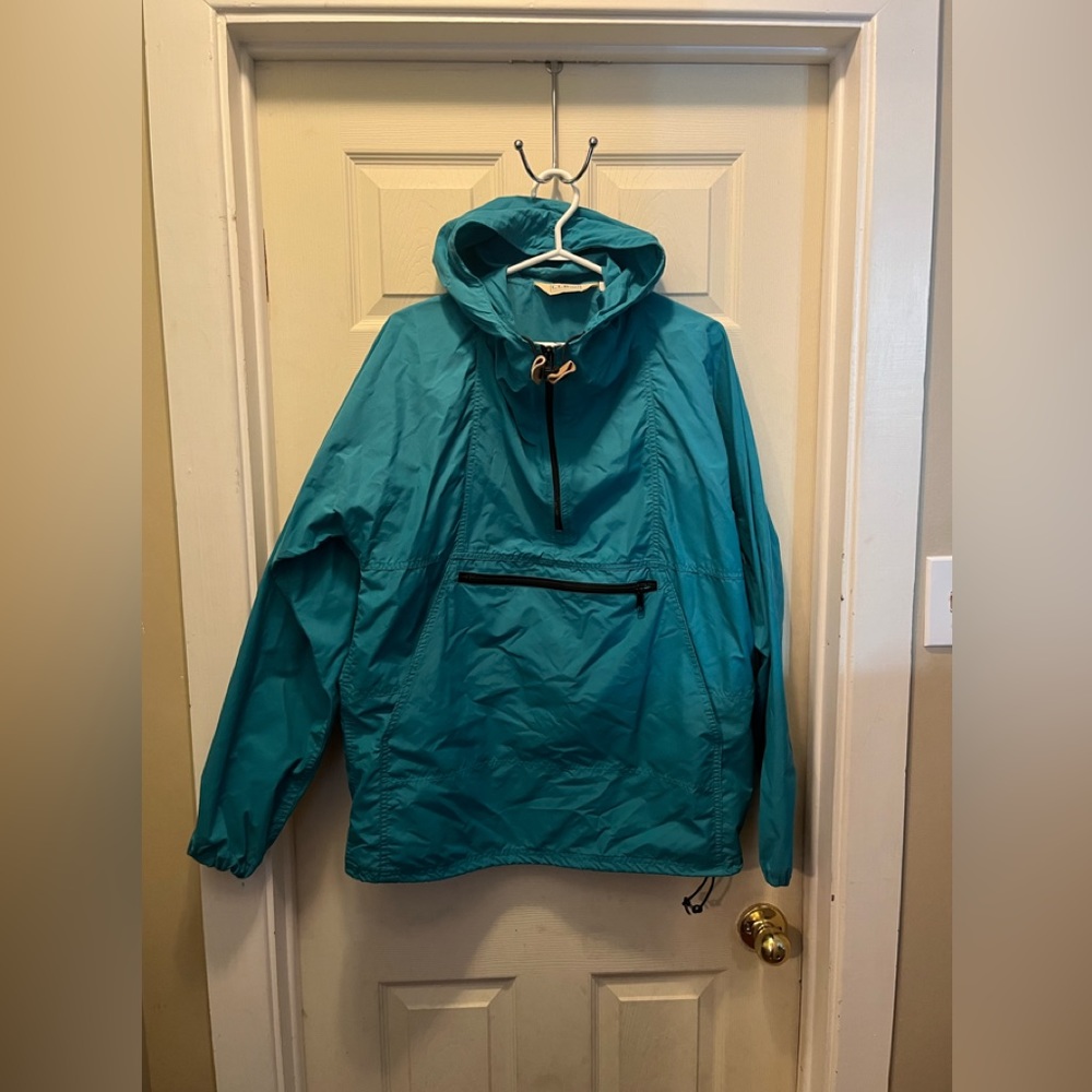 L.L. Bean vintage teal kangaroo pull over 1/3 zip hooded windbreaker rain coat